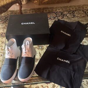 Sneakers  Chanel Sneakers CHANEL  High-Top Sneakers